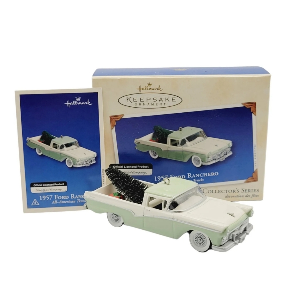 Vintage 2002 Hallmark Keepsake 1957 FORD RANCHERO Collector's Series Ornament